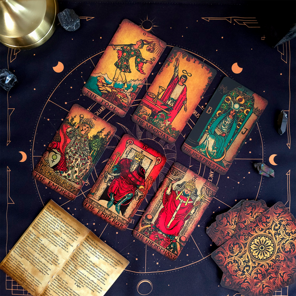 Las cartas de tarot Smith-Waite sin bordes vintage de lino ecológico