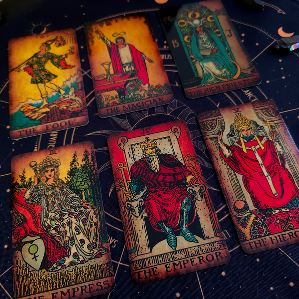 Las cartas de tarot Smith-Waite sin bordes vintage de lino ecológico